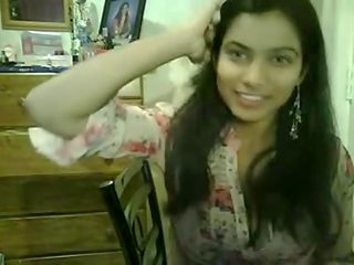 Adorabile e allettante 20 anno vecchio indiano ragazza su webcam